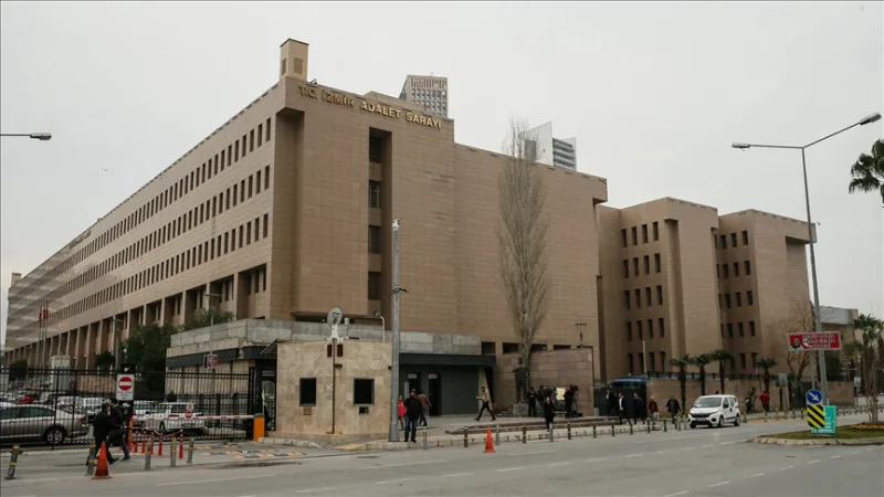 22 podejrzanych aresztowanych w Izmirze w ramach 