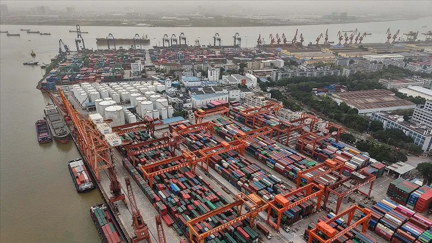 Світова організація торгівлі попередила, що криза на Близькому Сході сповільнить світову торгівлю