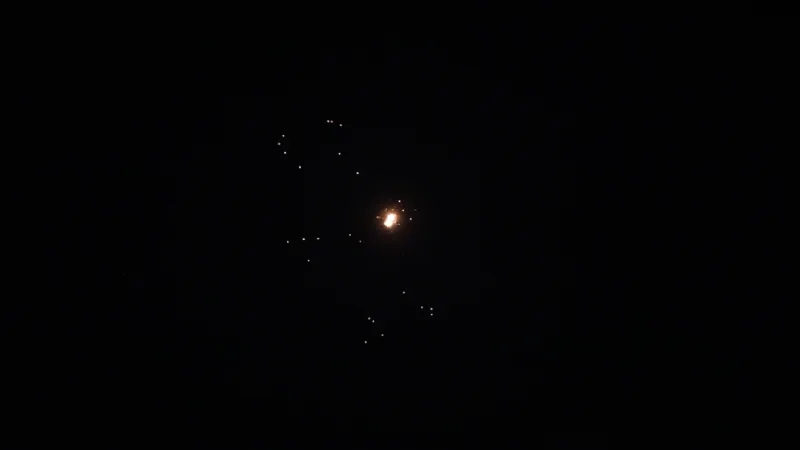 W Izraelu na rozległym obszarze rozległy się syreny alarmowe w związku z rakietami wystrzelonymi z Iranu