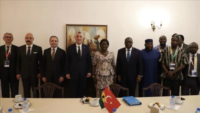 Minister Bolat odbył rozmowy dwustronne w ramach 14. konferencji ministerialnej Światowej Organizacji Handlu