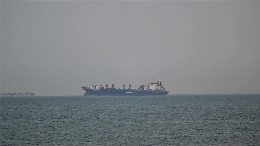 Persbureau Fars: Meer dan 350 tankers wachten op toestemming van Iran om de Straat van Hormuz te passeren