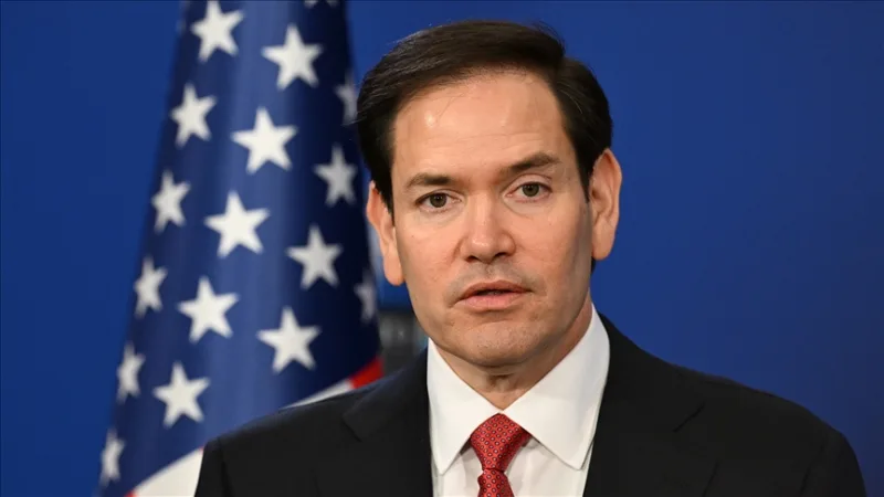 Sekretarz stanu USA podkreślił determinację Trumpa w kwestii „negocjacji” mających na celu zakończenie wojny rosyjsko-ukraińskiej