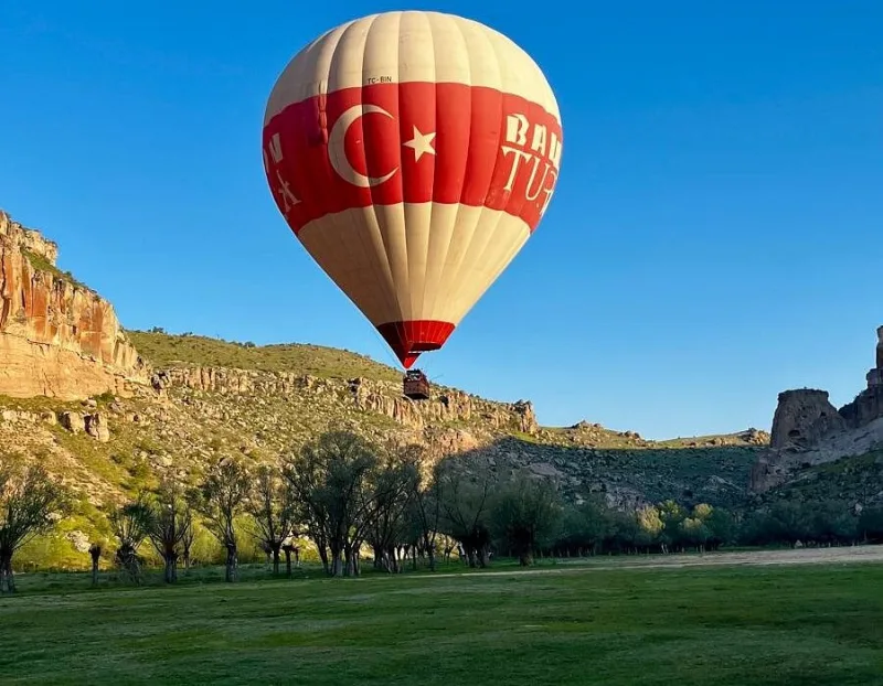 Полет на воздушном шаре в Ихлара